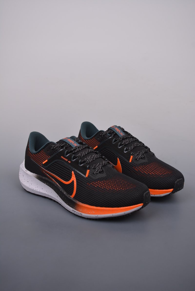 Nike Air Zoom Pegasus 40 view
