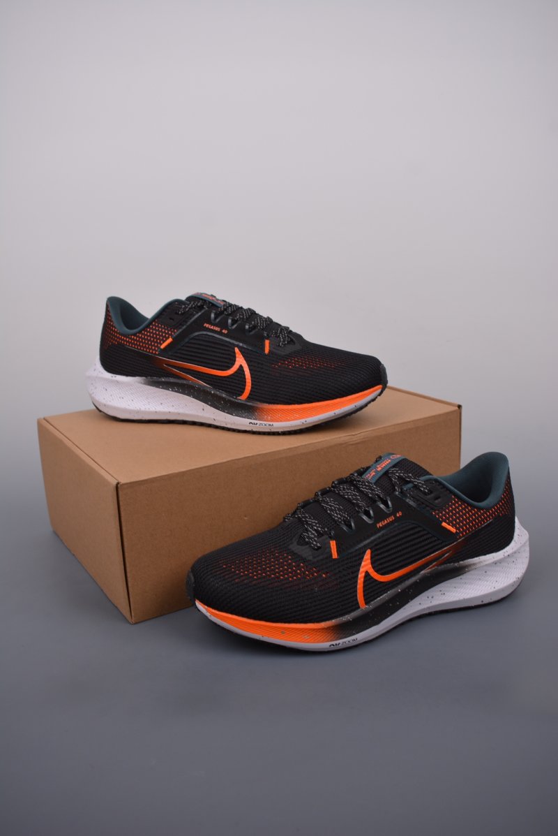 Nike Air Zoom Pegasus 40 view