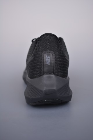 Nike Air Zoom Pegasus 39 view 4