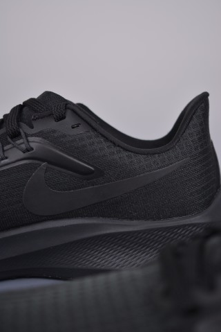 Nike Air Zoom Pegasus 39 view 8