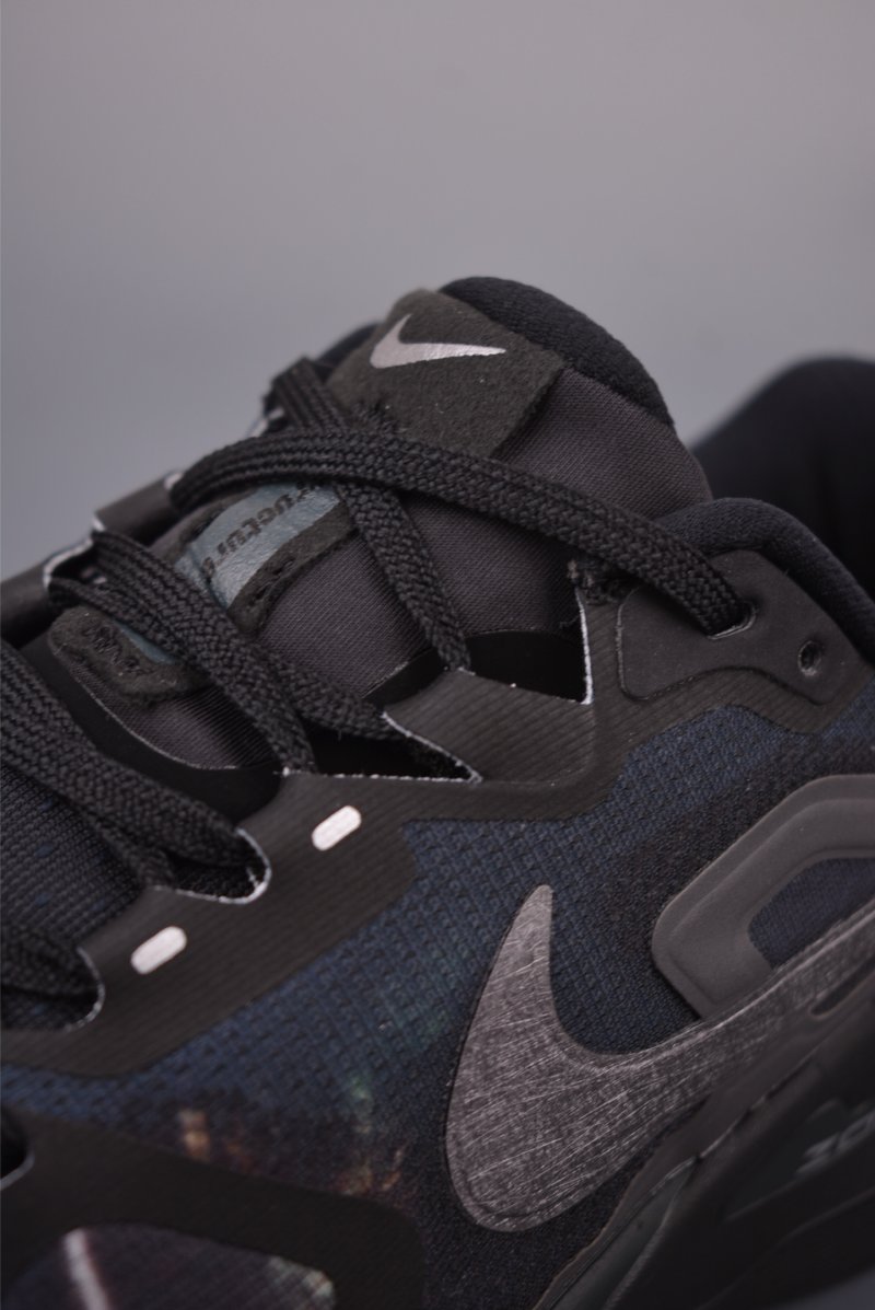Nike Air Structure Plus Zoom view