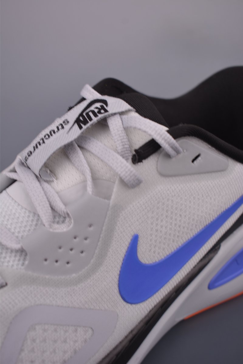Nike Air Structure 26 Zoom view