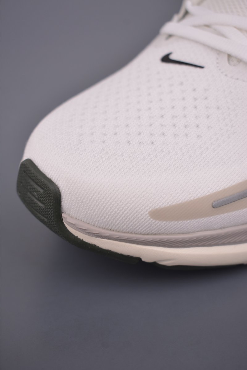 Nike Air Structure 26 Zoom view