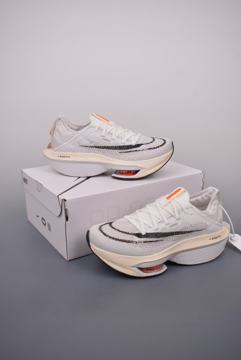 Nike Air Zoom Alphafly Next% 2 view