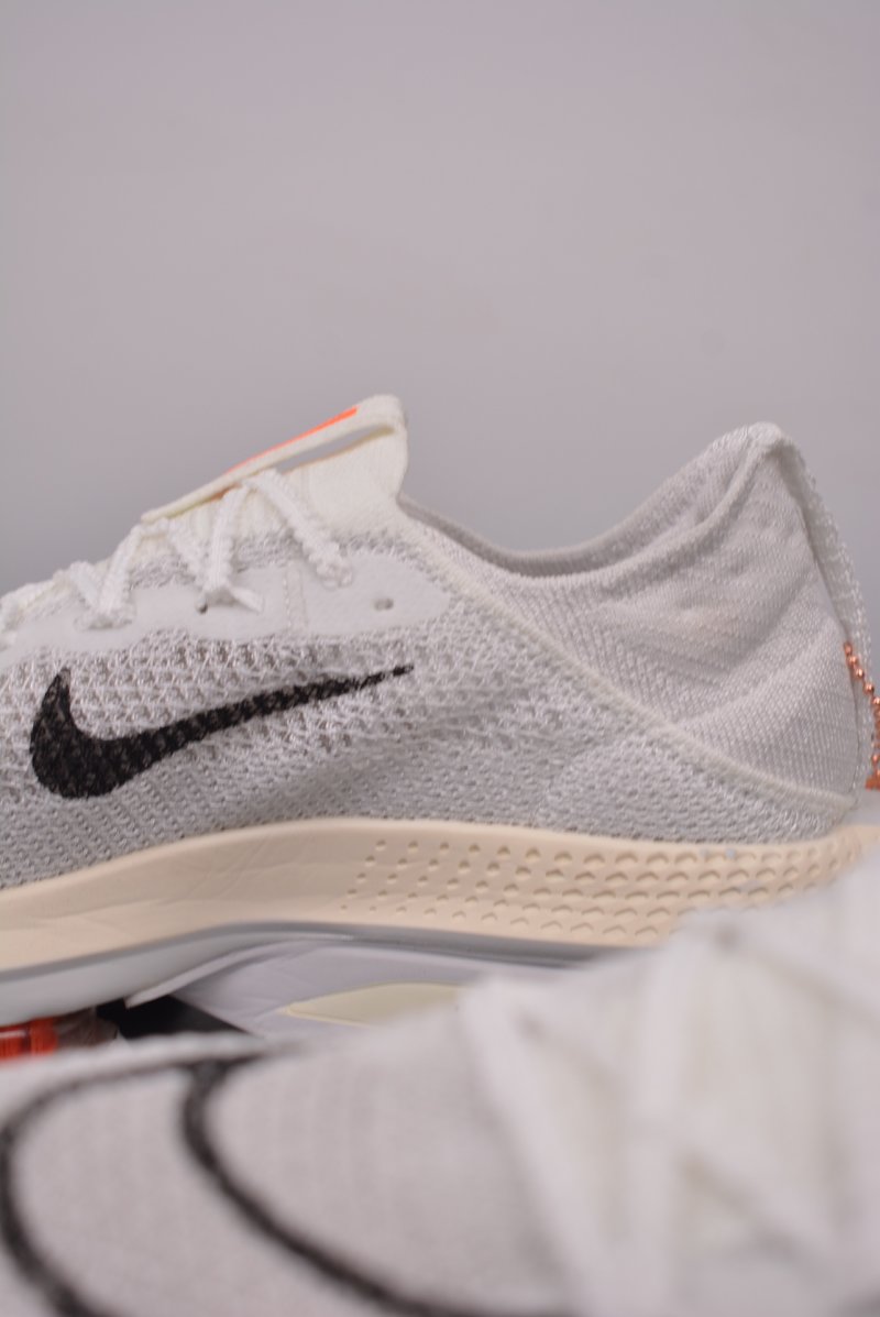 Nike Air Zoom Alphafly Next% 2 view