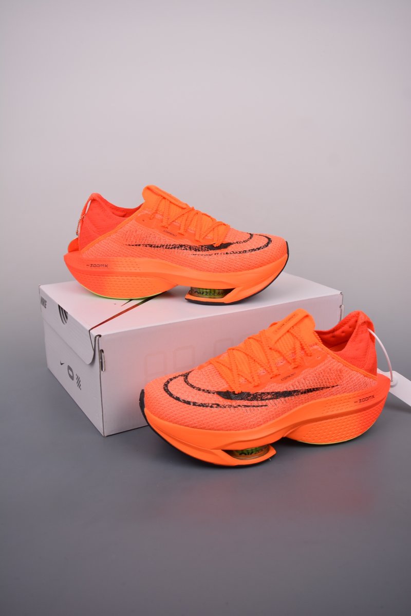 Nike Air Zoom Alphafly Next% 2 view