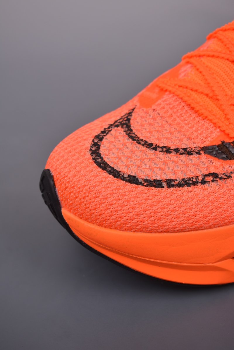 Nike Air Zoom Alphafly Next% 2 view