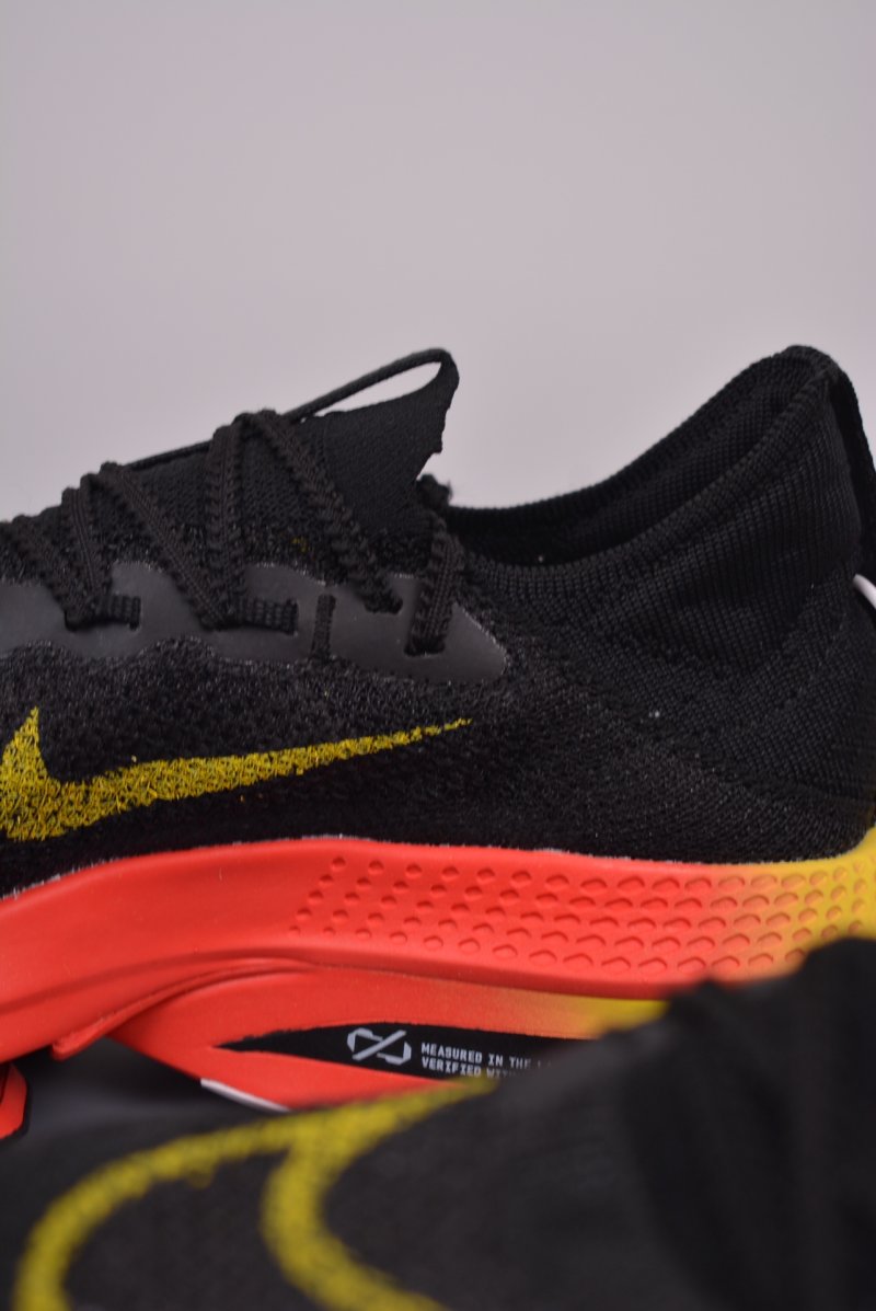 Nike Air Zoom Alphafly Next% 2 view