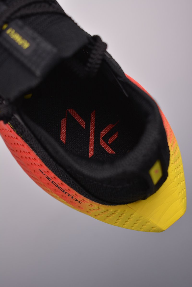 Nike Air Zoom Alphafly Next% 2 view