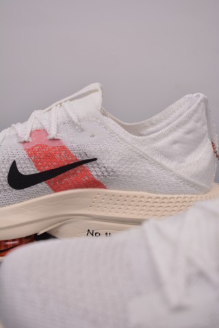 Nike Air Zoom Alphafly Next view 8