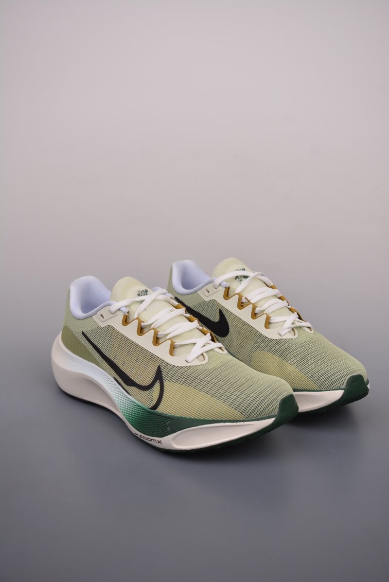Nike Air Zoom Fly 5