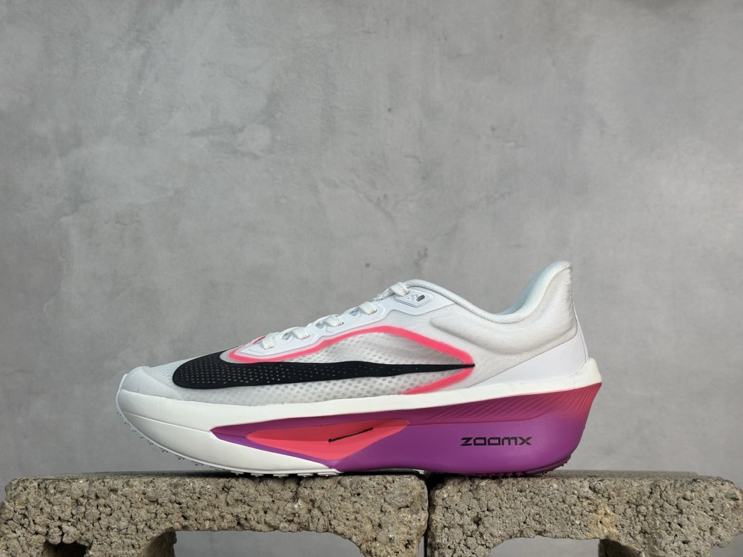 Nike Air Zoom Rival Fly 6