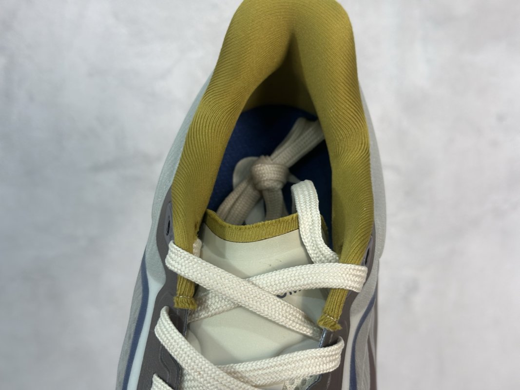 Nike Air Zoom Rival Fly 6 view
