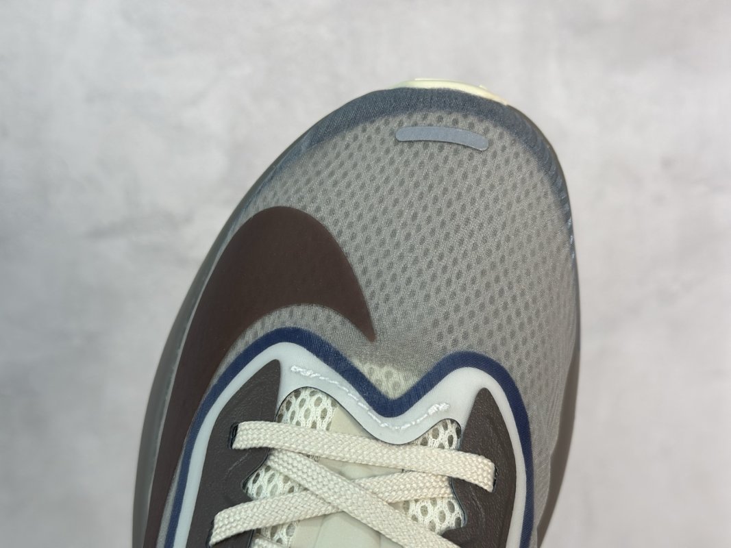 Nike Air Zoom Rival Fly 6 view