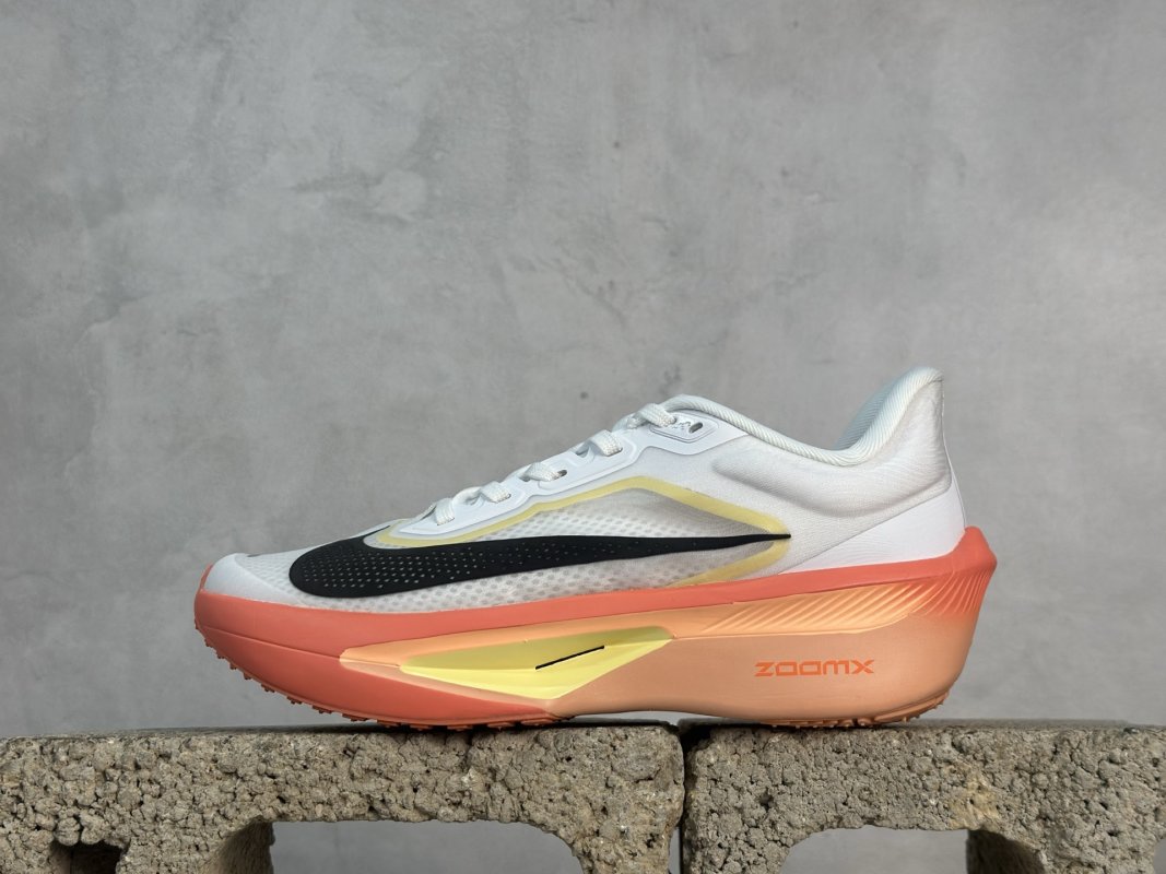Nike Air Zoom Rival Fly 6
