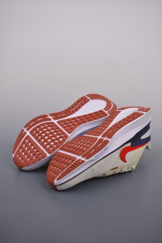 Nike Air Zoom Structure 25 view 3