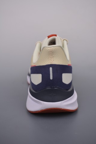 Nike Air Zoom Structure 25 view 4
