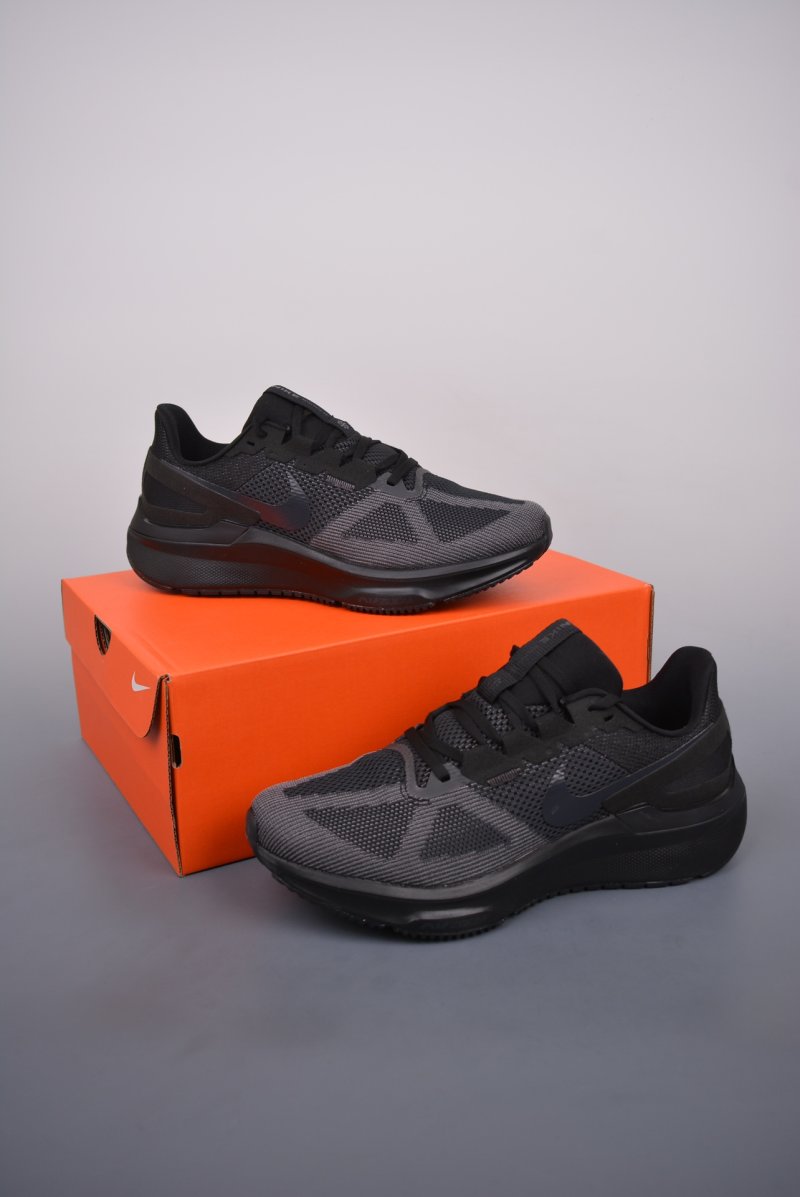 Nike Air Zoom Structure 25 view