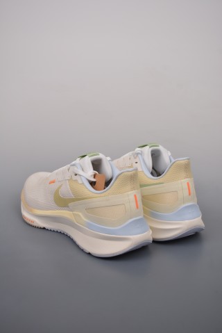Nike Air Zoom Structure 25 view 2