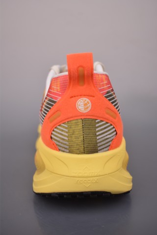 Nike Air Zoom Vomero Plus view 4