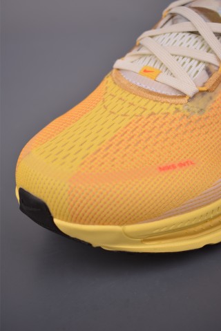 Nike Air Zoom Vomero Plus view 6