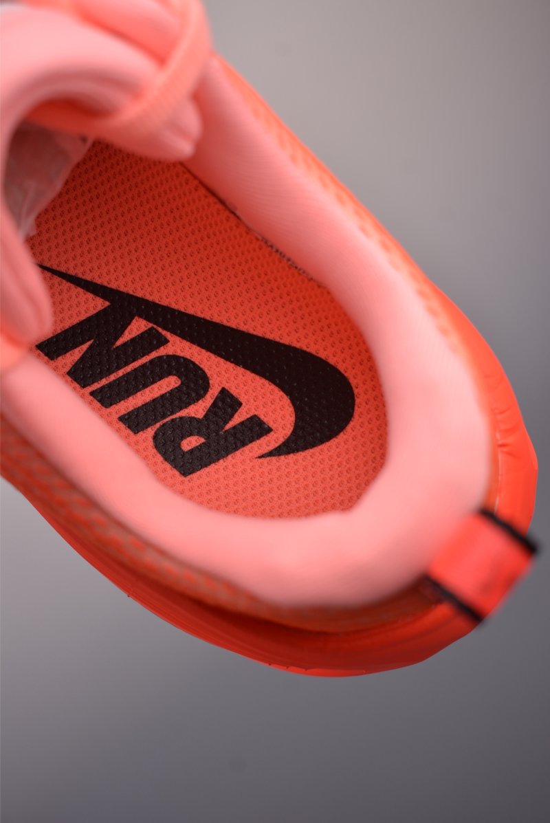 Nike Air Zoom Vomero Plus view