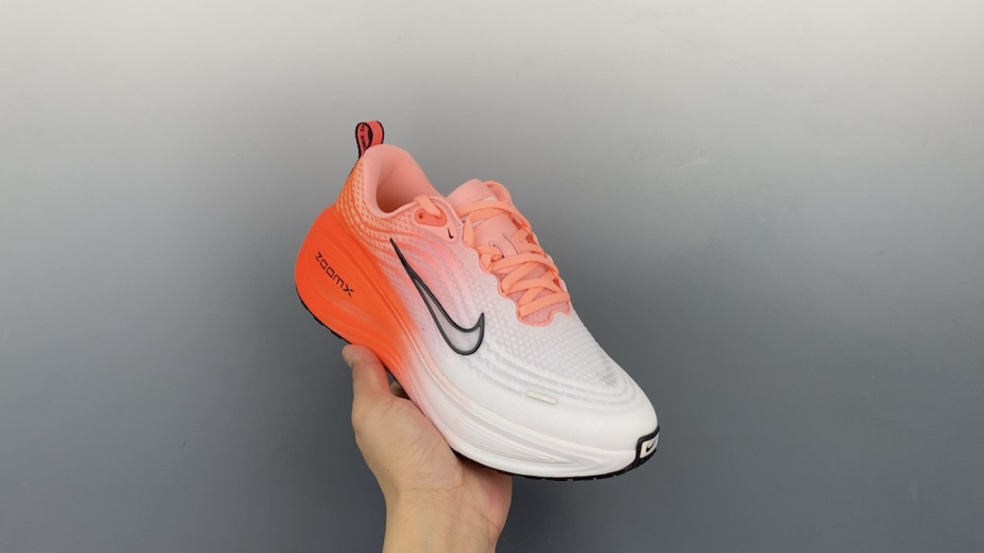 Nike Air Zoom Vomero Plus