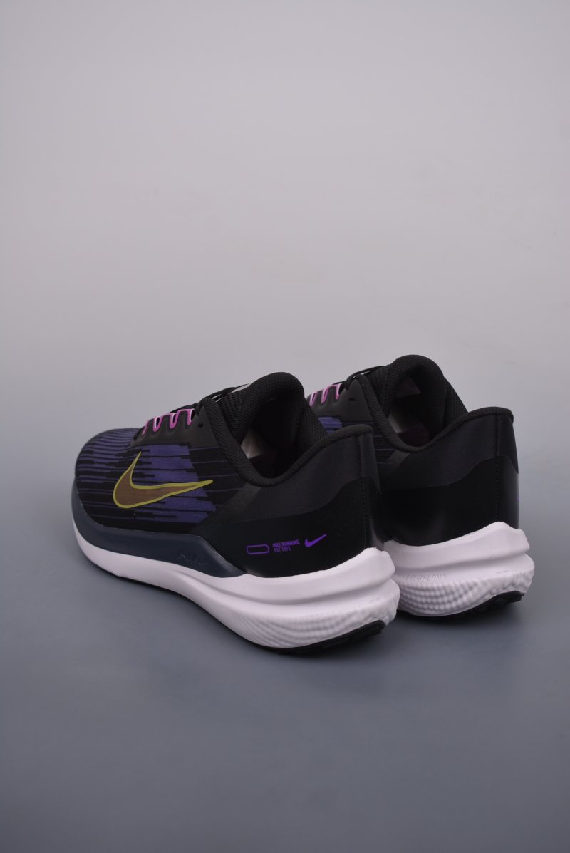 Nike Air Zoom Winflo 9 view