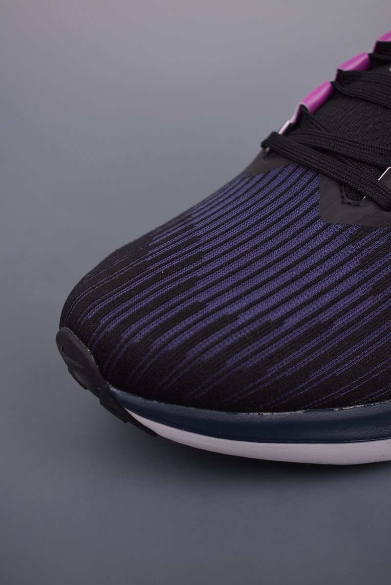 Nike Air Zoom Winflo 9 view