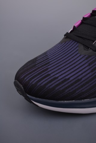 Nike Air Zoom Winflo 9 view 6