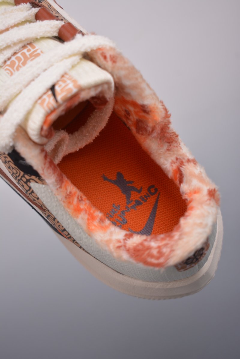 Nike Air Zoom Winflo 10 view