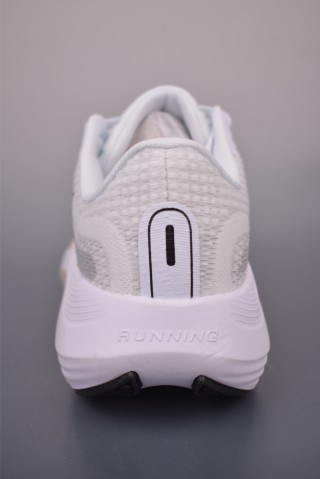 Nike Journey Run view 4