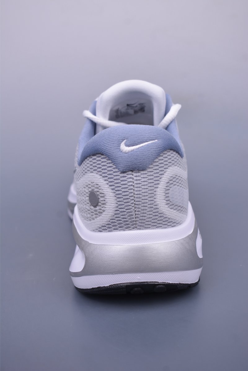 Nike Journey Run 2024 view