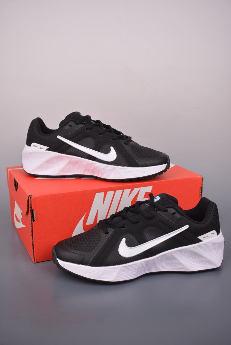Nike Metro Tek view