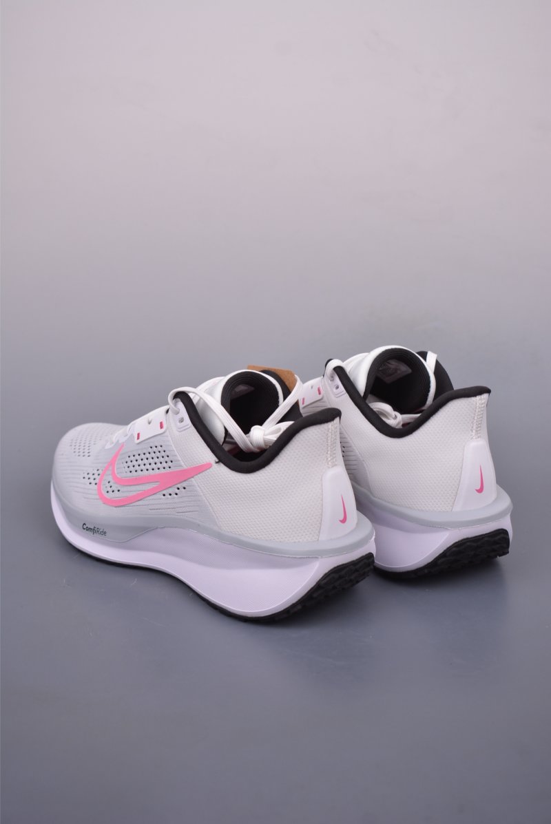 Nike Quest 6 view