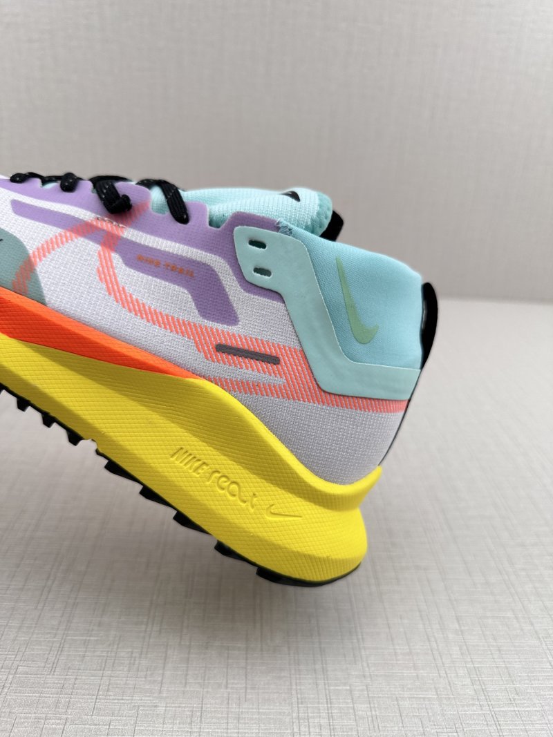 Nike React Pegasus Trail 4 'GORE-TEX' view