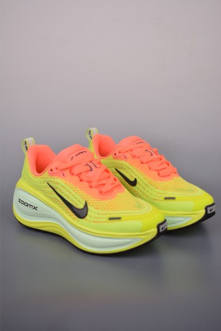 Nike ReactX Pegasus Plus view 1