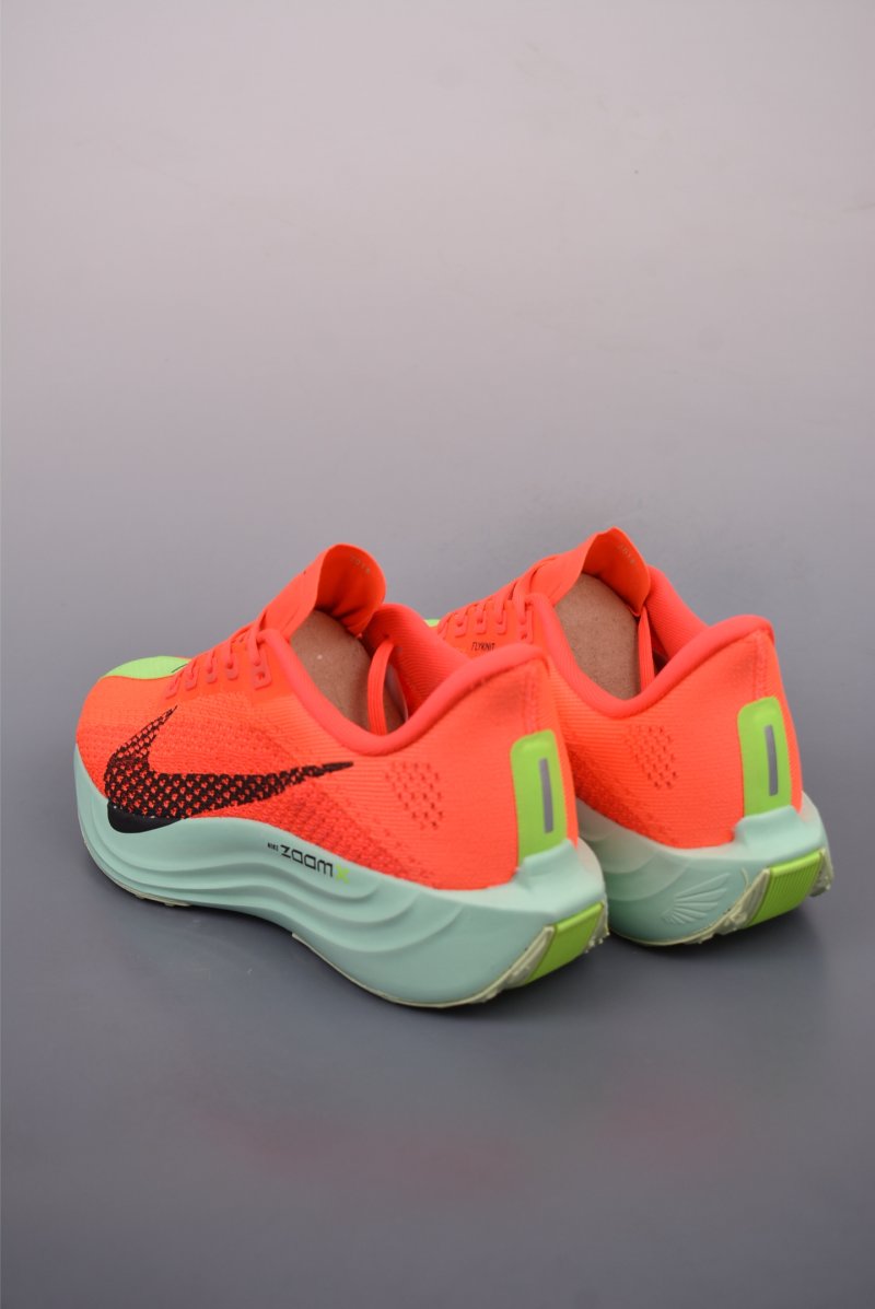 Nike ReactX Pegasus Plus view