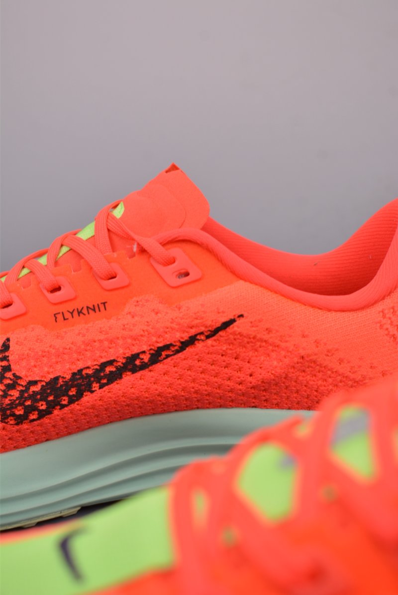 Nike ReactX Pegasus Plus view