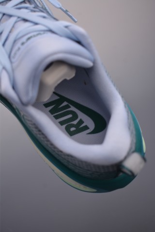 Nike ReactX Pegasus Plus view 27