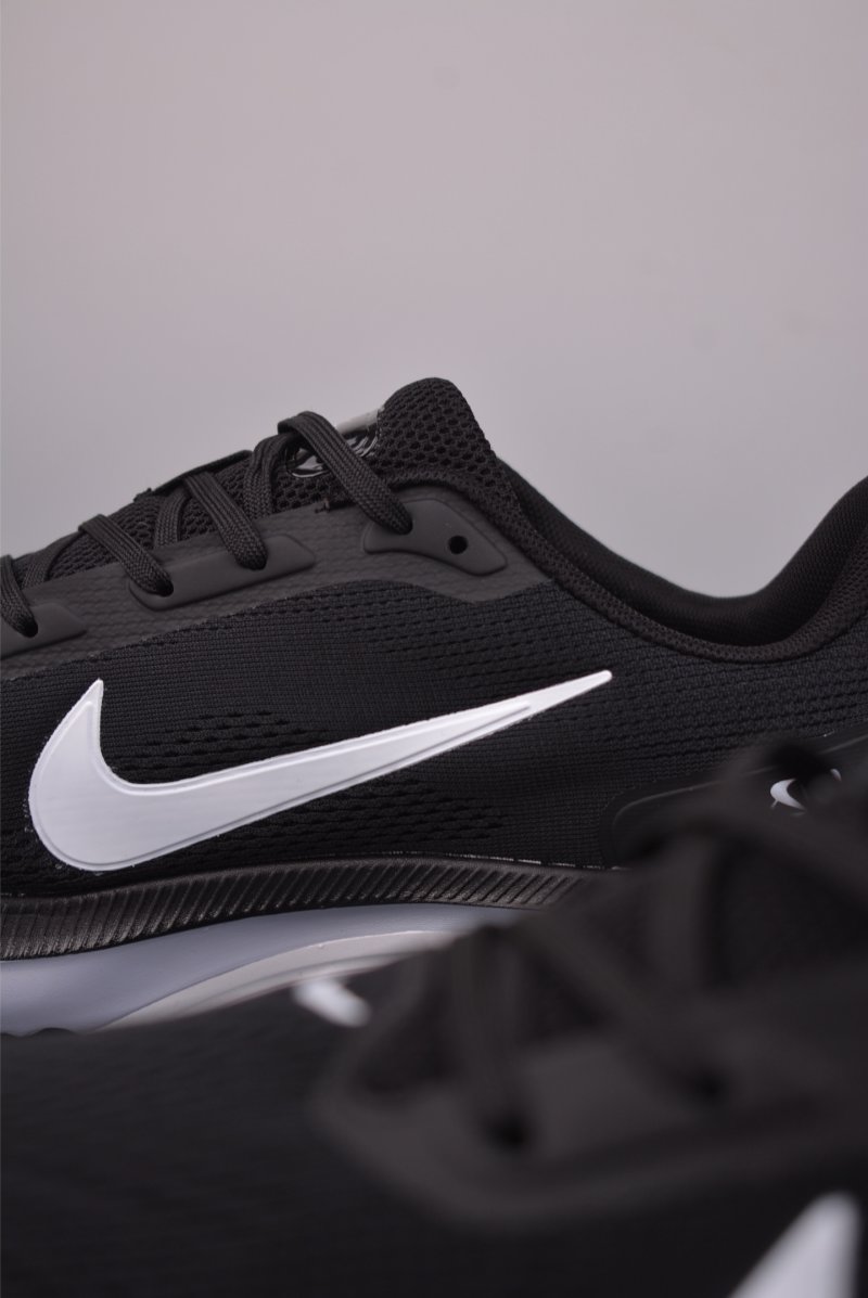 Nike ReactX Pegasus 42 view