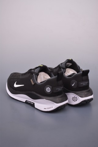 Nike ReactX Infinity Run 4 GTX view 2