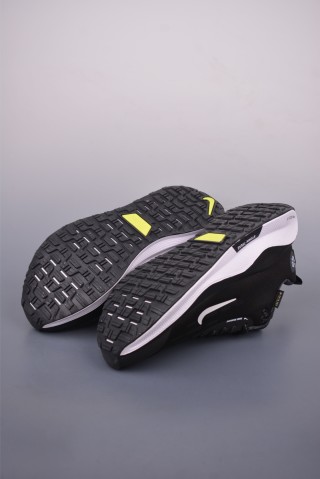 Nike ReactX Infinity Run 4 GTX view 3