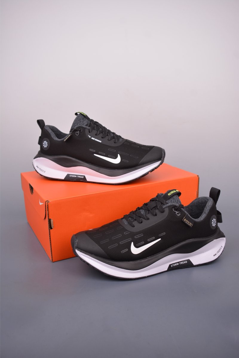 Nike ReactX Infinity Run 4 GTX view