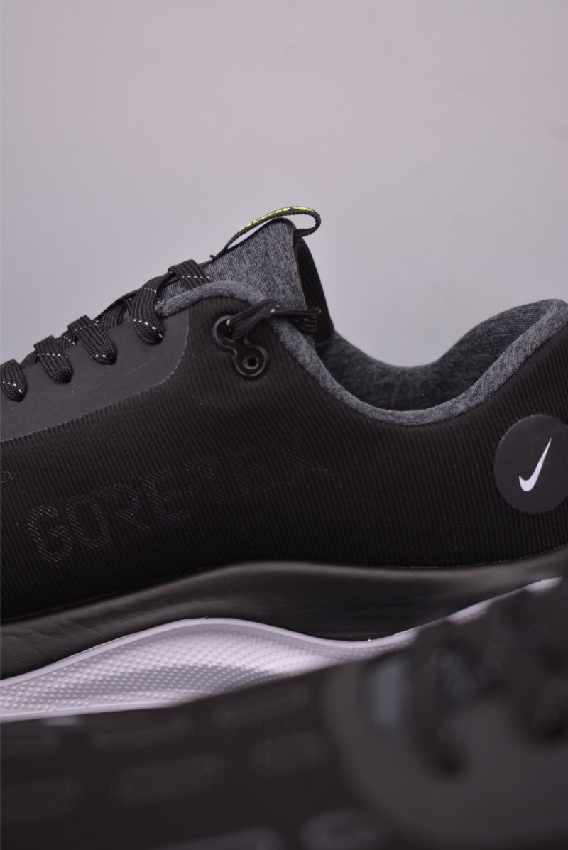 Nike ReactX Infinity Run 4 GTX view