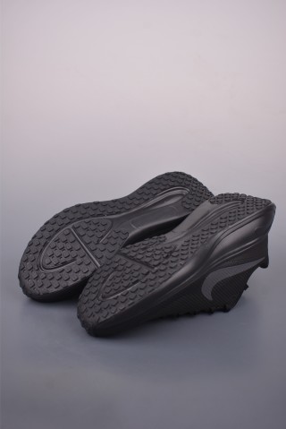 Nike Revolution 8 view 3