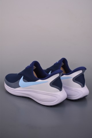 Nike Revolution 8 view 2
