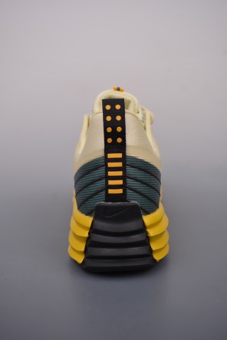 Nike Runar Roam view 4