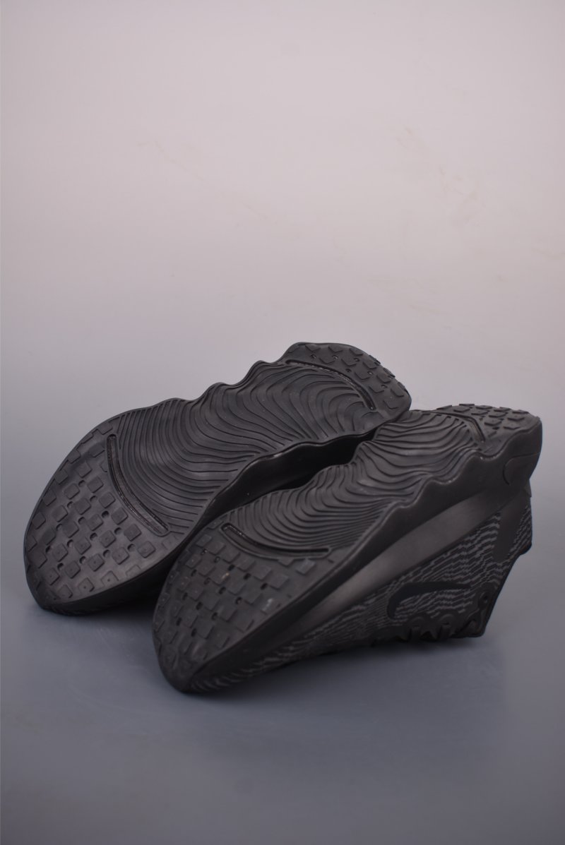 Nike WMNS Motiva view