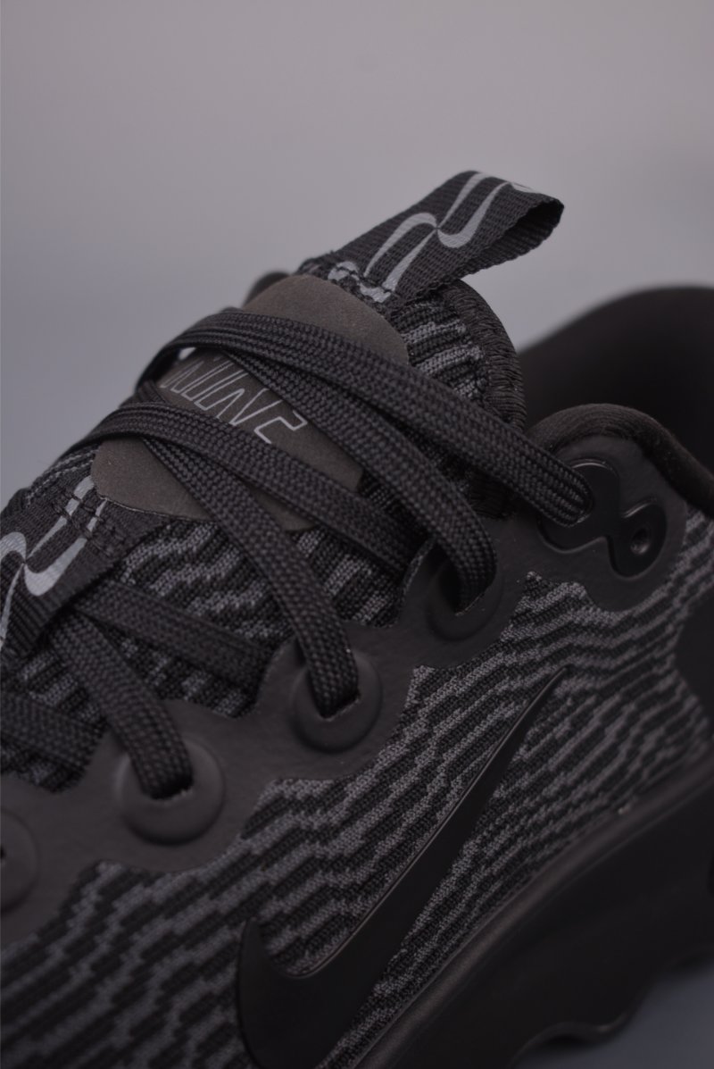 Nike WMNS Motiva view